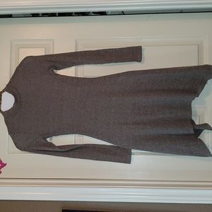 3/$15Grey long sleeve dress
